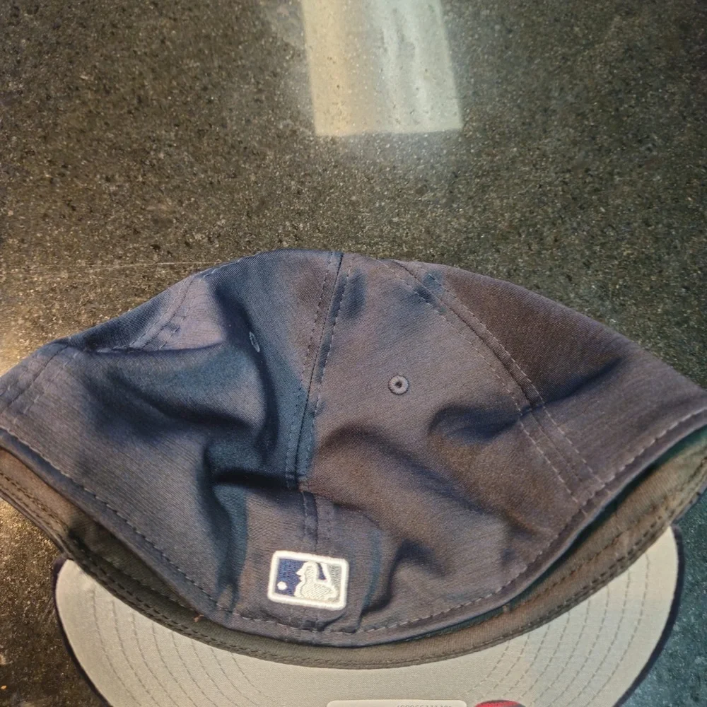 SZ VARIOUS NY YANKEE FITTED CAP